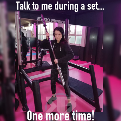 Pratende mensen tijdens je workout